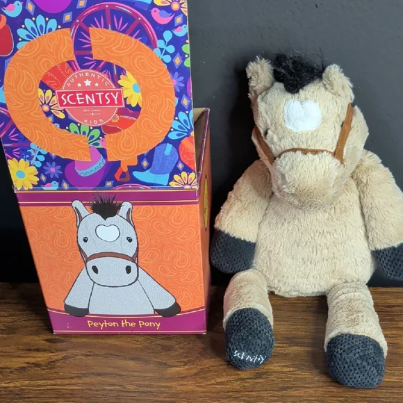 Scentsy Peyton The Pony - Picture 1 of 1